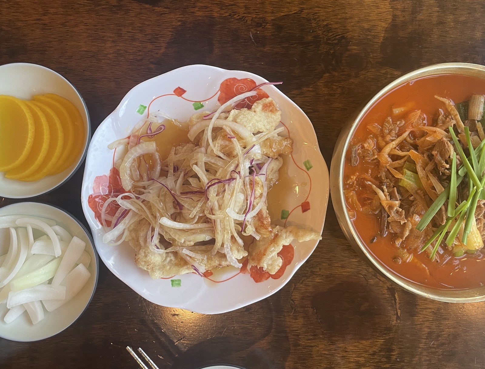 Yukgaejang Jjamppong and Tangsuyuk