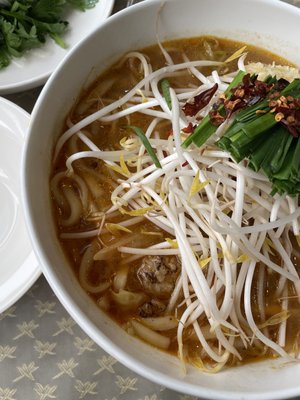 대창한우칼국수 & 토마토카레칼국수